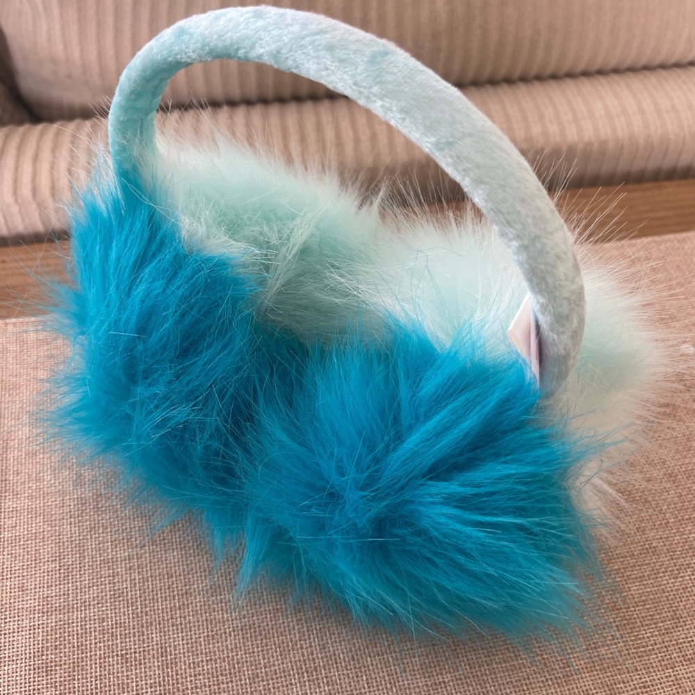 Justice Earmuffs Ombre Light Turquoise /White/Dark Turquoise Faux Fur❄️